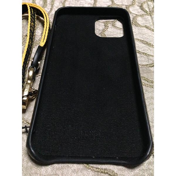 すぐ届く☆Fendi FFマーク ストラップ付 iPhone11 PRO ケース 20052609